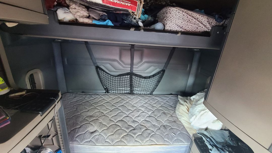 2012 FREIGHTLINER Cascadia - Image 12